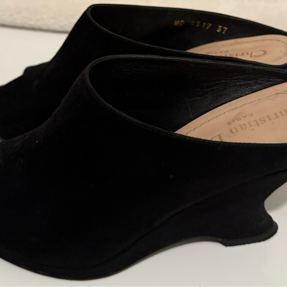 DIOR
Authentic&Vintage Pre-Fall 2019 'Absolu' Mules Size 7 - Eu 37